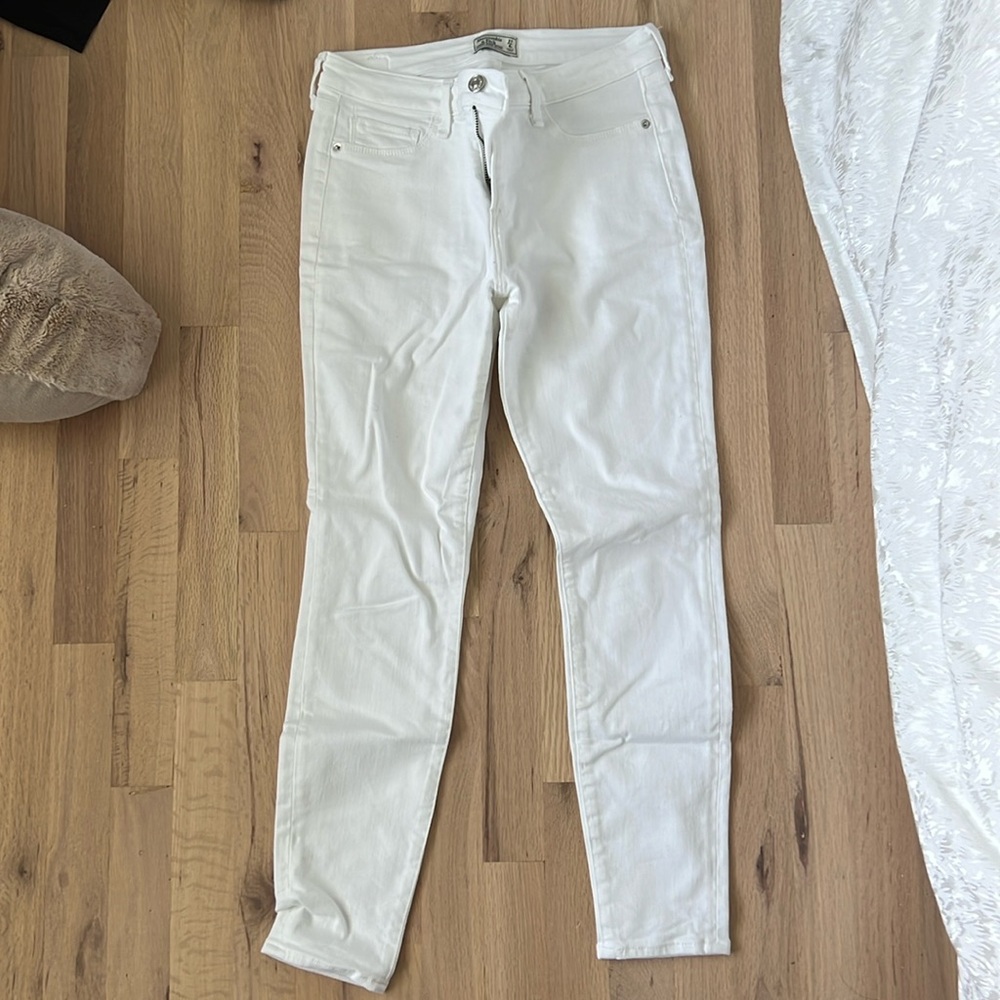 Bright white Abercrombie jeans